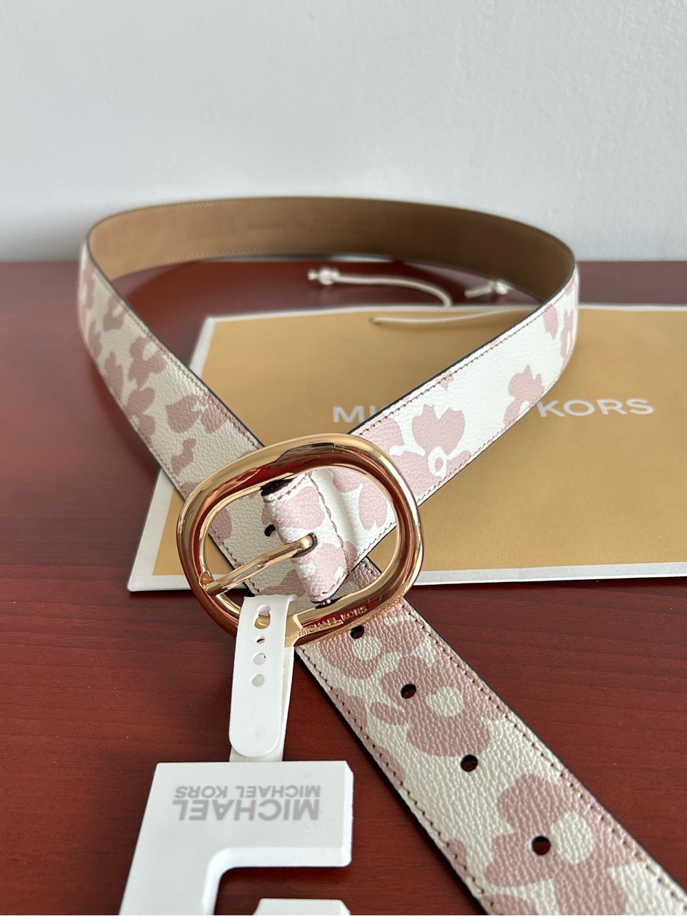 Michael Kors Pale Pink Floral Leather Belt with Gold-Tone Oval Buckle size L